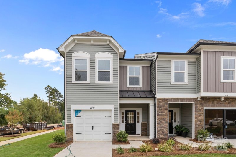 Property image 3 of 2205 Gladwyne Place in Leigh Park, Charlotte, NC 28269