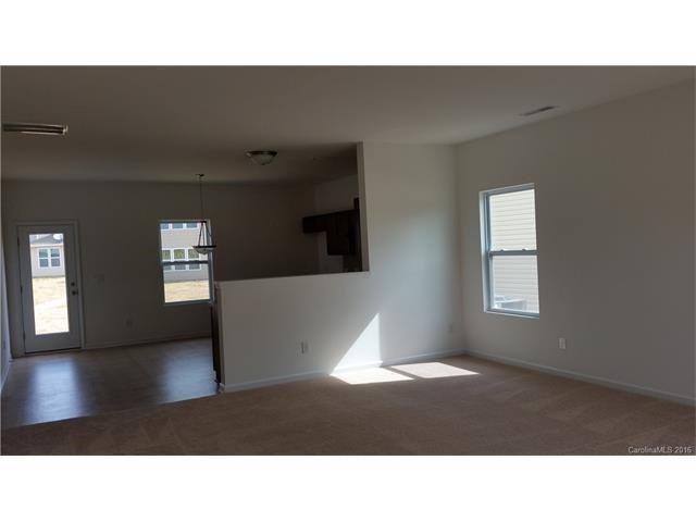 Property image 2 of 9425 Hanberry Boulevard in Villages At Back Creek, Charlotte, NC 28213