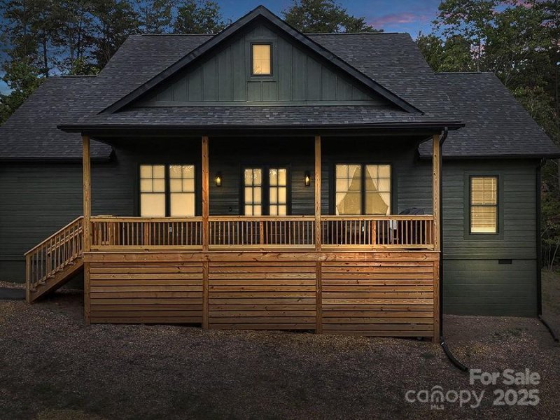 Property image 2 of 583 Dublin Lane in Shamrock Forest, Columbus, NC 28722