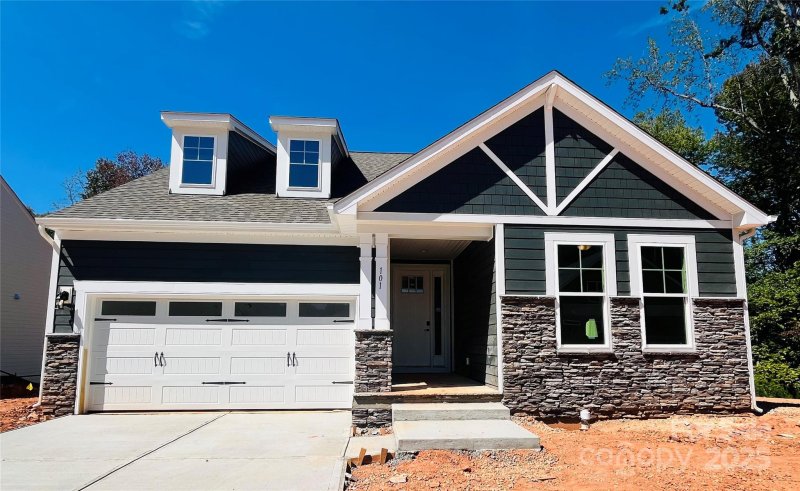 101 N Inneswood Lane