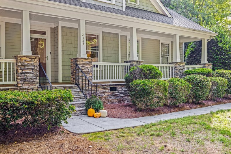 Property image 2 of 2323 Branch Hill Lane in The Landing, Lake Wylie, SC 29710