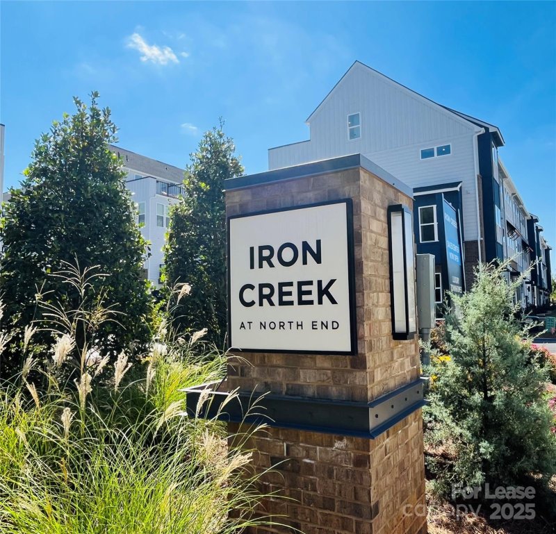 Property image 5 of 1428 Hamilton Street in Iron Creek, Charlotte, NC 28206