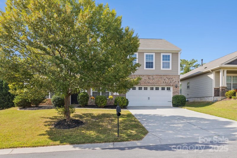 Property image 4 of 1905 Yellow Daisy Lane in Fairhaven, Matthews, NC 28104