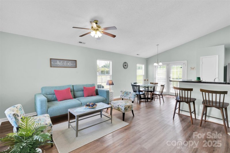 Property image 2 of 2027 Pimpernel Road in Back Creek Hollow, Charlotte, NC 28213