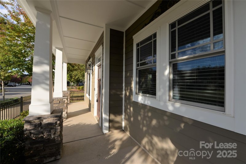 Property image 2 at 20015 Lamp Lighters Way, Cornelius, NC 28031