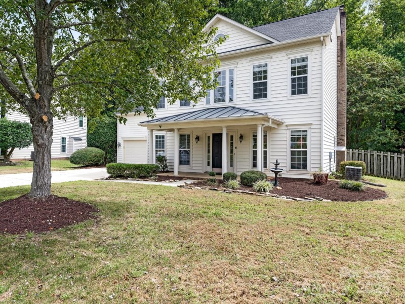 Property image 2 of 604 Circle Trace Road in Potters Trace, Monroe, NC 28110