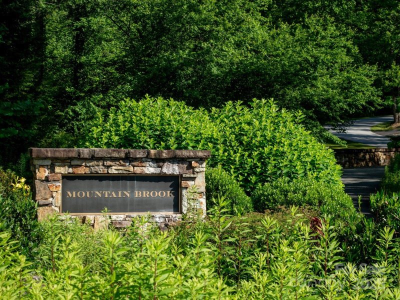 41 Mountain Brook Trail