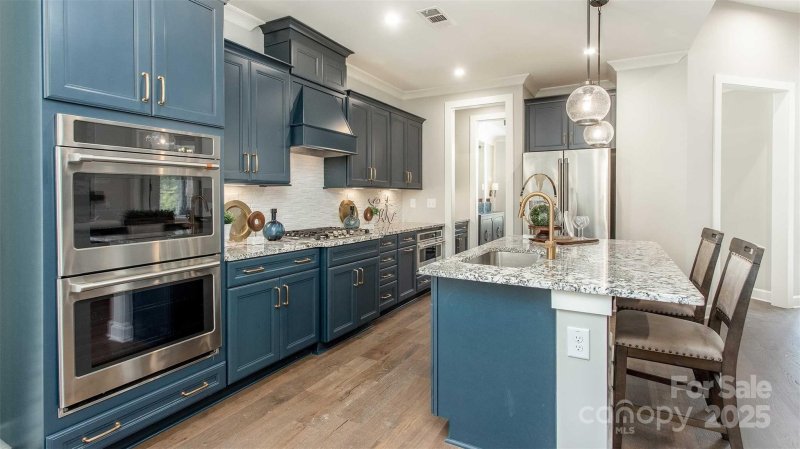 Property image 3 of 7012 Treetop Court in THE GENTRY AT HANDSMILL, York, SC 29745