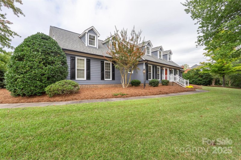 Property image 3 of 1106 Setter Lane in Hunters Pointe, Concord, NC 28025