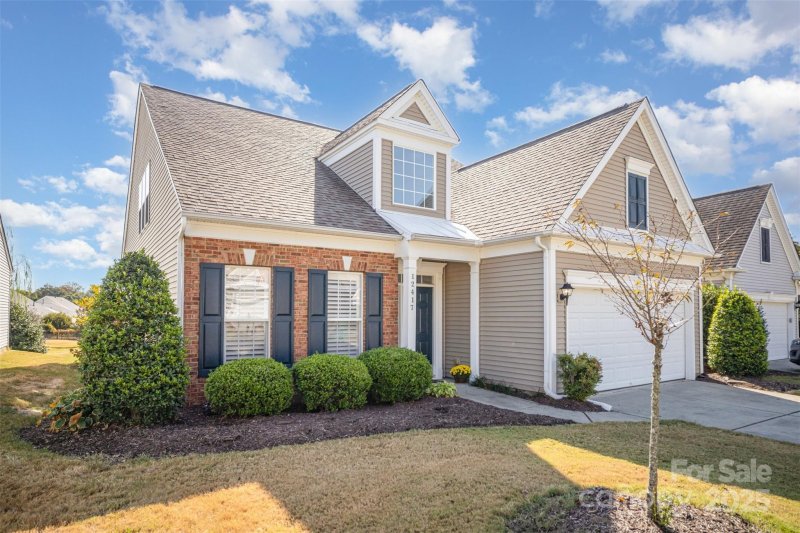 Property image 5 of 12417 Bobhouse Drive in Auburn Place, Charlotte, NC 28277