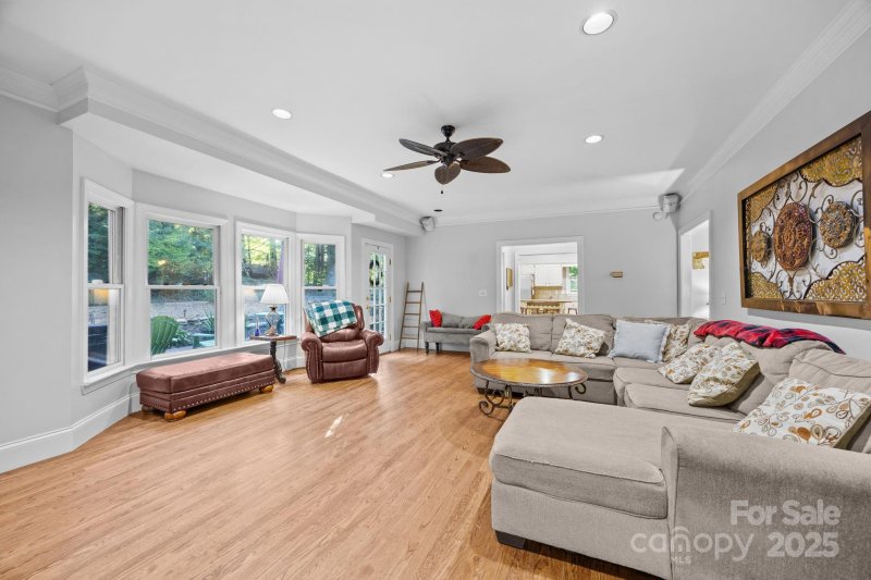 Property image 4 of 5 Silverstone Drive in Silverstone, Asheville, NC 28805