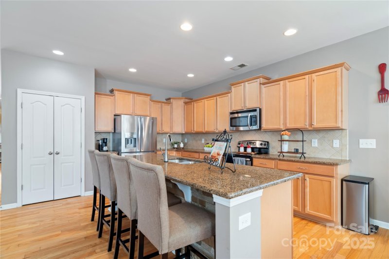 Property image 2 of 1521 Deer Meadows Drive in Lawson, Waxhaw, NC 28173