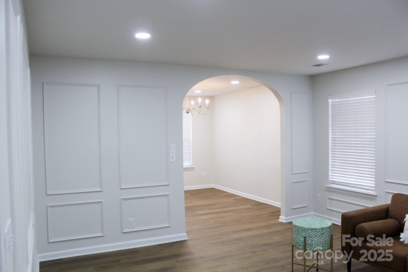 Property image 5 at 3813 Brookchase Lane, Charlotte, NC 28205