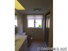 Property image 5 at 105 E 1 Bent Tree Drive, Hendersonville, NC 28739