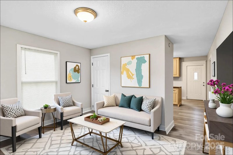 Property image 2 of 4229 Plato Circle in Spencer Park, Charlotte, NC 28208