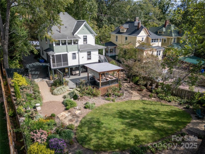Property image 2 of 44 Watauga Street in Montford, Asheville, NC 28801