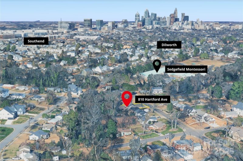 Property image 2 of 810 Hartford Avenue in Sedgefield, Charlotte, NC 28209