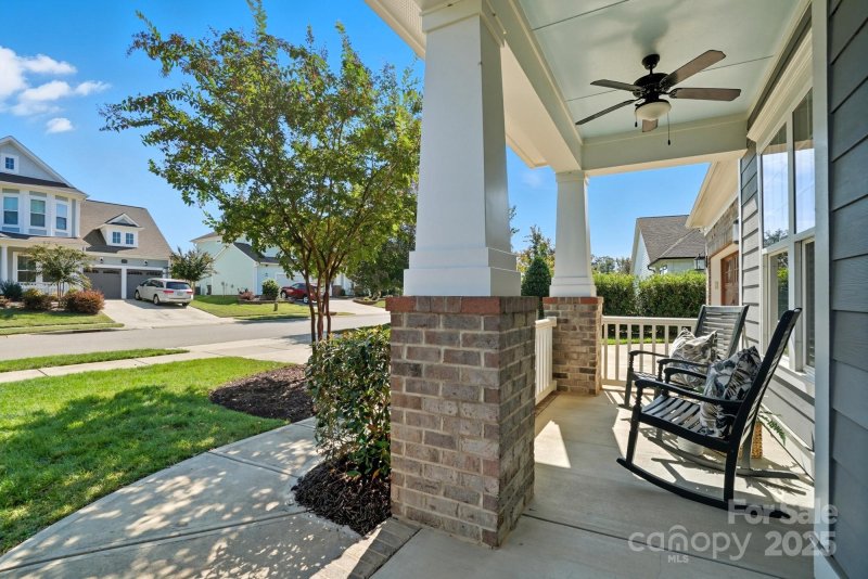 Property image 3 at 10409 Ambercrest Court, Huntersville, NC 28078