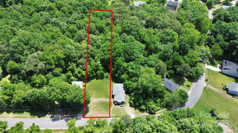 Property image 3 of 3108 Capitol Drive in Berry Hill, Charlotte, NC 28208