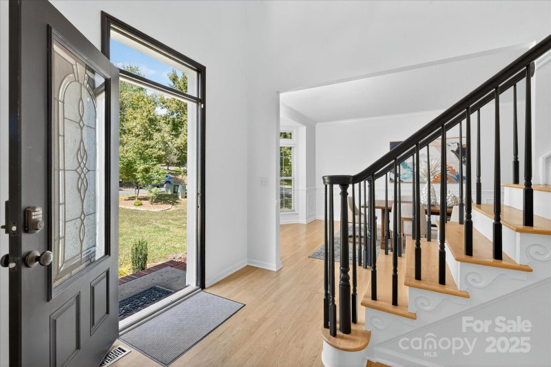 Property image 4 of 209 Whitegrove Drive in Whitegrove, Fort Mill, SC 29715