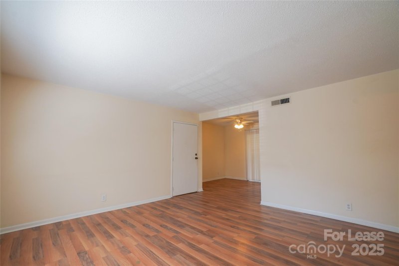 Property image 4 at 2606 Park Road, Charlotte, NC 28209