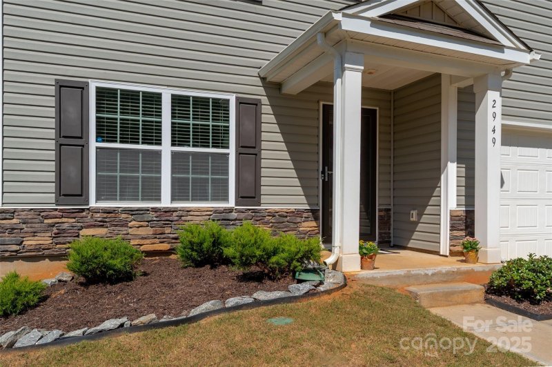 Property image 3 of 2949 Sherrills Stream Drive in Sherrills Stream, Sherrills Ford, NC 28673