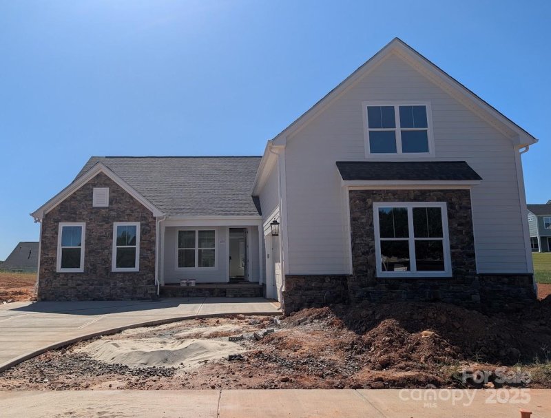 1652 Dresden Drive