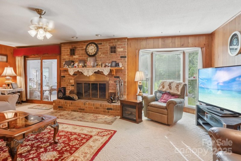 Property image 5 of 9325 Truelight Church Road in Oxfordshire, Mint Hill, NC 28227