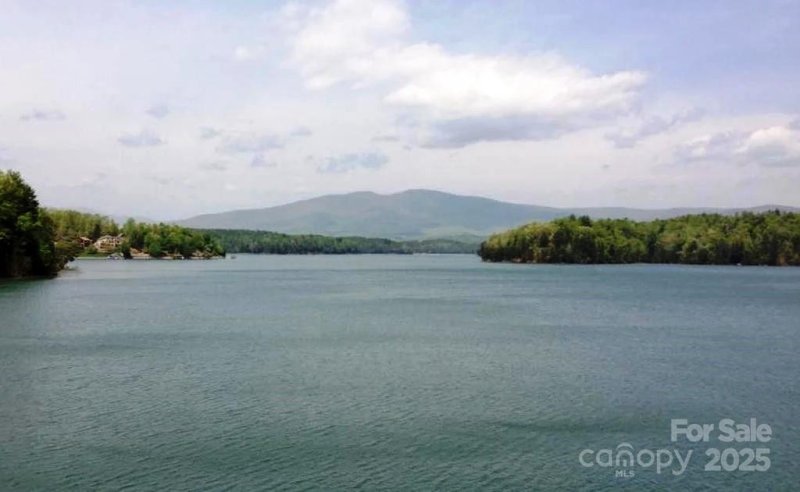 Property image 2 of Lot 177 Larkhaven Drive in The Arbor at Lake James, Nebo, NC 28761