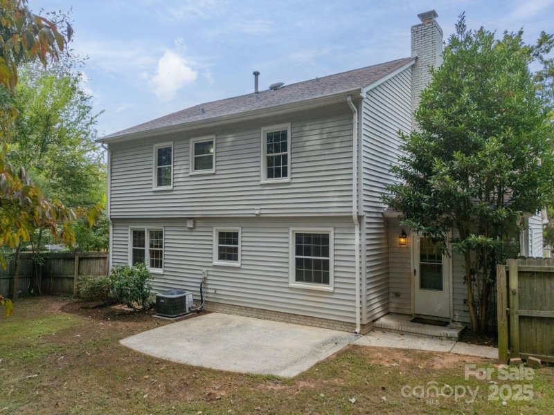 Property image 5 at 9408 Covedale Drive, Charlotte, NC 28270