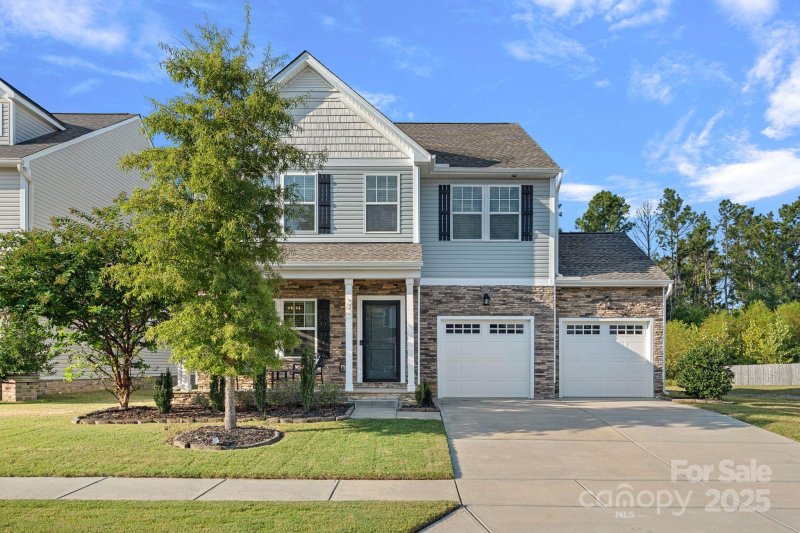 Property image 2 of 299 Bellingrath Boulevard in Roddey Park, Rock Hill, SC 29730