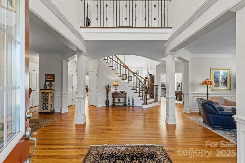 Property image 5 of 388 Cove Creek Loop in Chesapeake Pointe, Mooresville, NC 28117