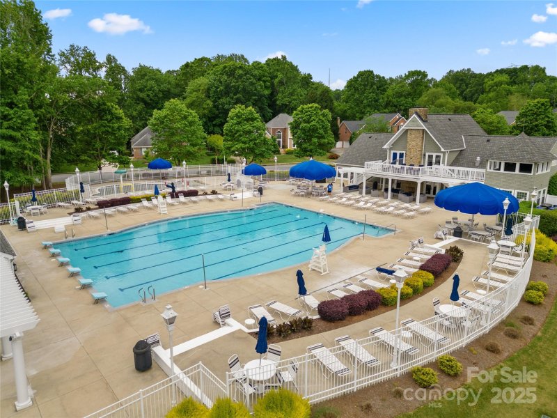 Property image 4 of 9642 Cockerham Lane in Birkdale, Huntersville, NC 28078