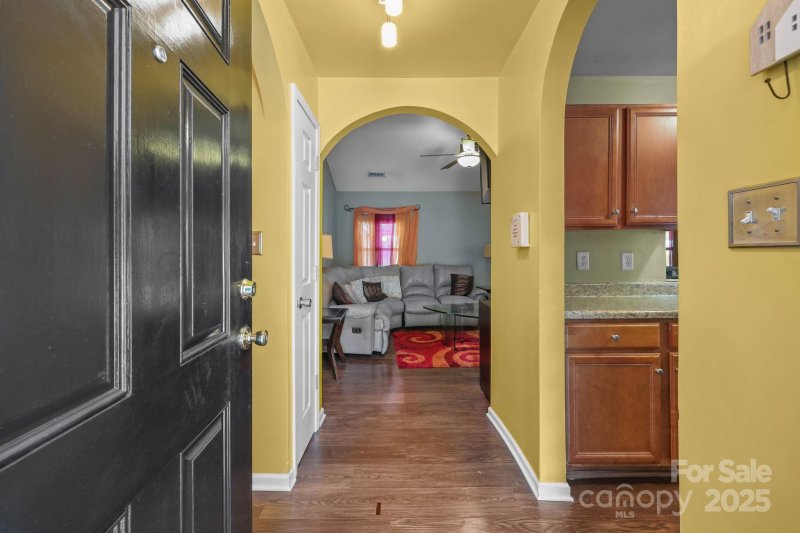 Property image 4 of 6623 Nevin Glen Drive in Nevin Glen, Charlotte, NC 28269