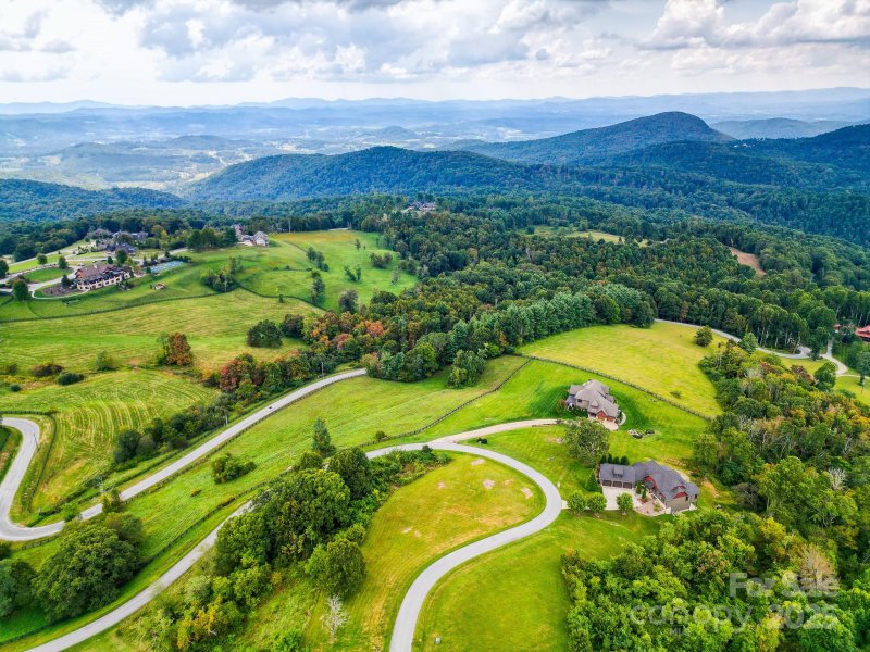 Property image 4 of Lot 21 Grand Highlands Drive in Grand Highlands at Bearwallow, Hendersonville, NC 28735