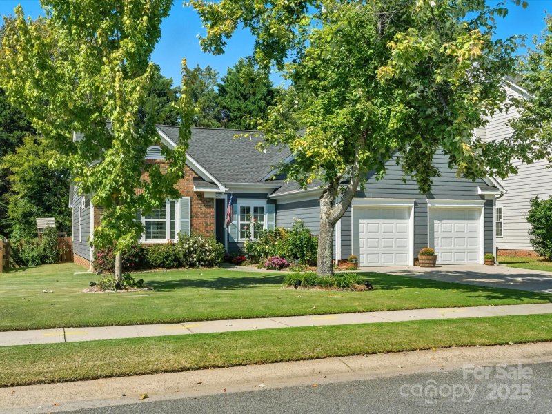 Property image 2 of 11226 Fox Cove Drive in The Crossings, Charlotte, NC 28273
