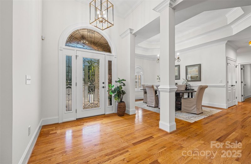 Property image 3 of 1385 Indigo Court in Catawba Shores Estates, Rock Hill, SC 29730