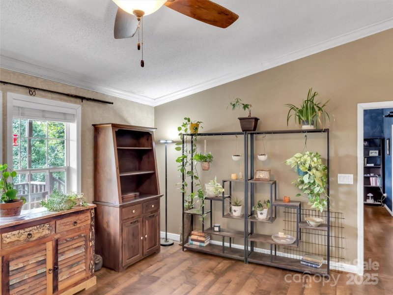 Property image 5 of 359 Vision Road in Beaverdam Estates, Canton, NC 28716