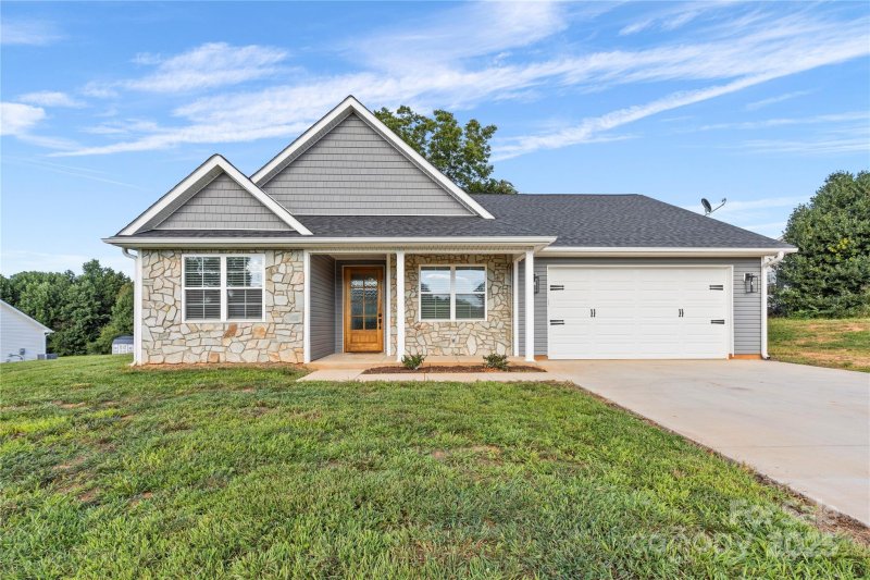 Harmony Country Estates, Harmony Community