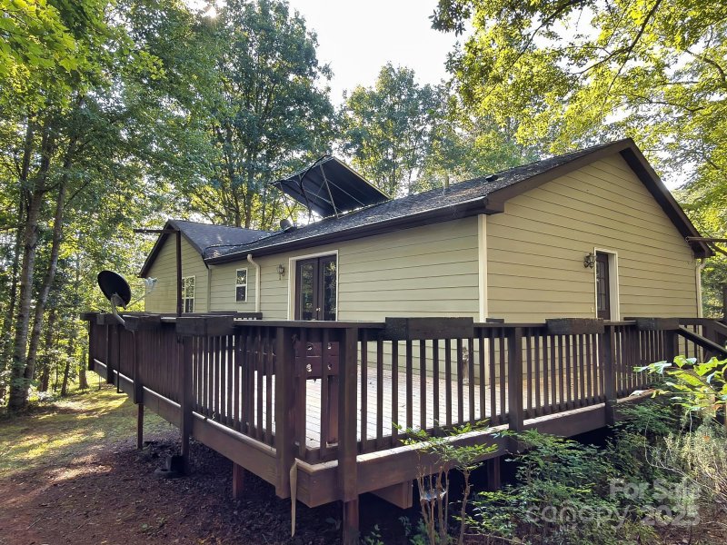 Property image 2 of 112 Center Ridge Drive in Green Hill Farms, Rutherfordton, NC 28139