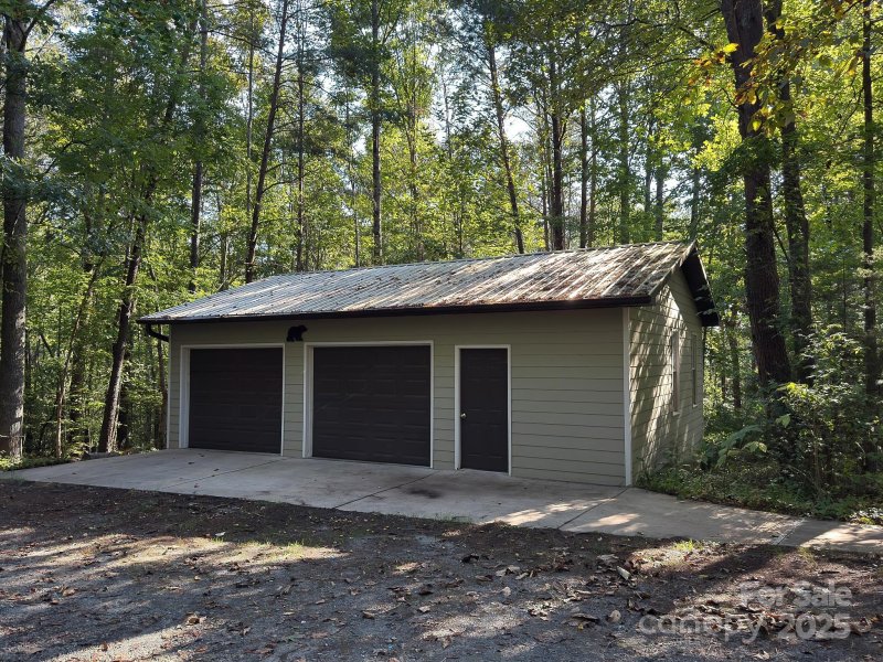 Property image 5 of 112 Center Ridge Drive in Green Hill Farms, Rutherfordton, NC 28139