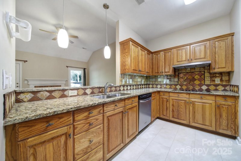 Property image 5 at 9532 Arborview Court, Charlotte, NC 28269