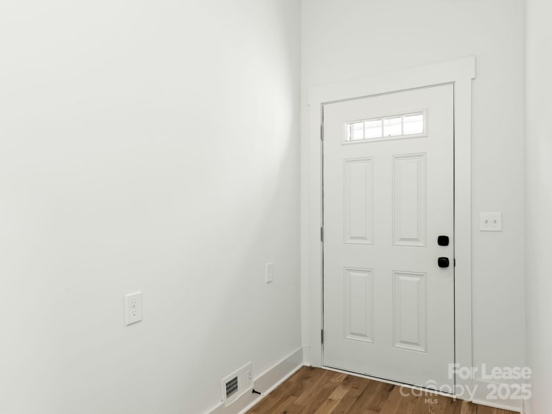 Property image 3 at 1310 N Davidson Street, Charlotte, NC 28206