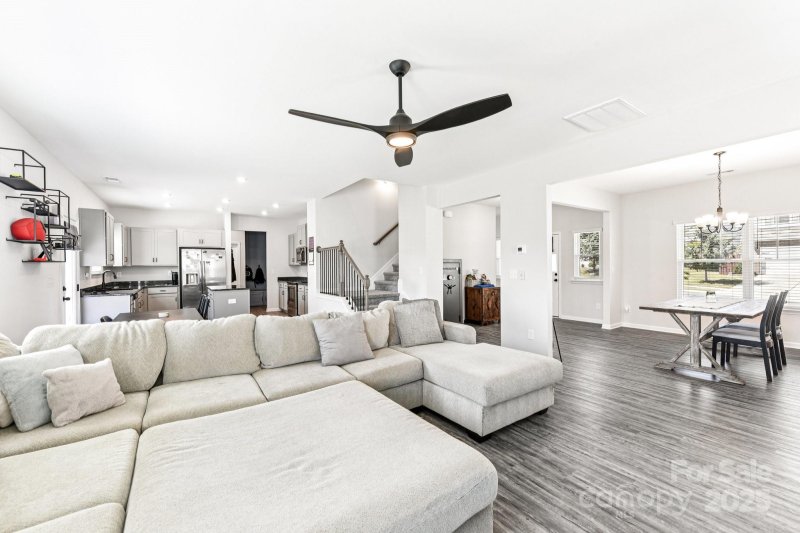 Property image 5 of 410 Buford Way in River Park, Mount Holly, NC 28120