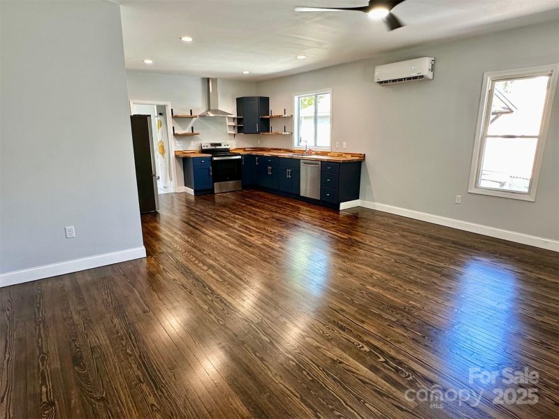 Property image 2 of 11 Martel Lane in Bi Cotton Mills, Asheville, NC 28804