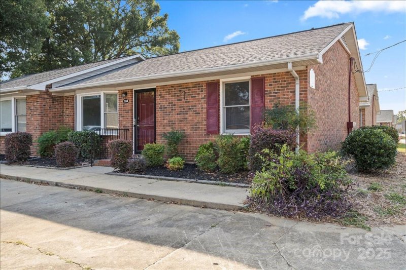 Property image 2 at 1134 Mckinnon Drive, Rock Hill, SC 29732