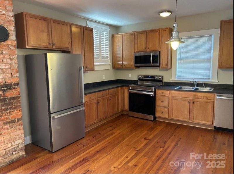 Property image 2 at 305 Ellis Street, Salisbury, NC 28144