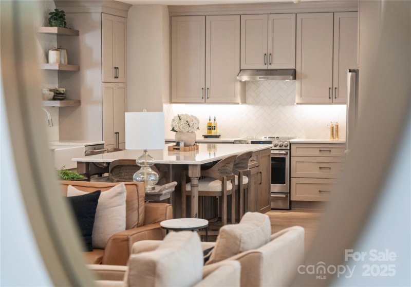 Property image 5 of 125 Whispering Cove Court in Northington Woods, Mooresville, NC 28117