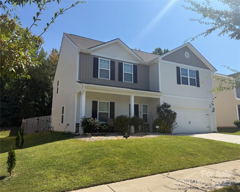 Property image 2 of 8620 Ballard Hills Court in The Reserve at Canyon Hills, Charlotte, NC 28215