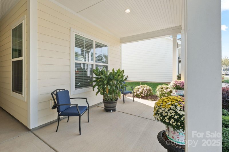 Property image 3 at 151 Chimney Rock Court, Denver, NC 28037